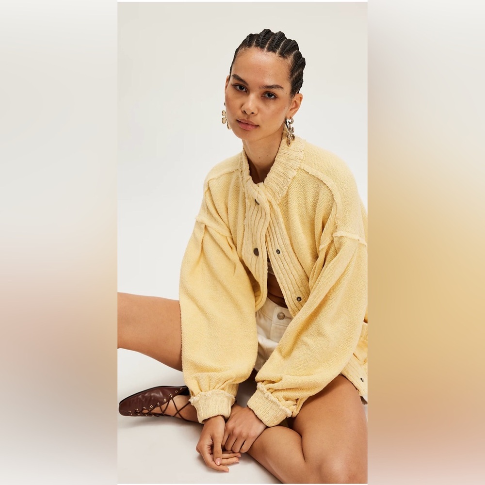 NWT We The Free Cute in this Cardi